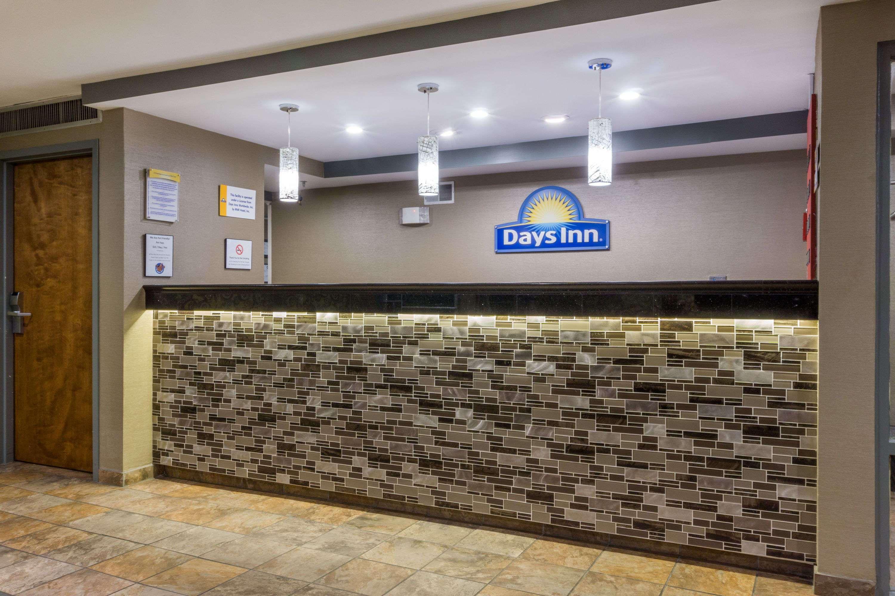 Days Inn By Wyndham Florence Cincinnati Area Zewnętrze zdjęcie