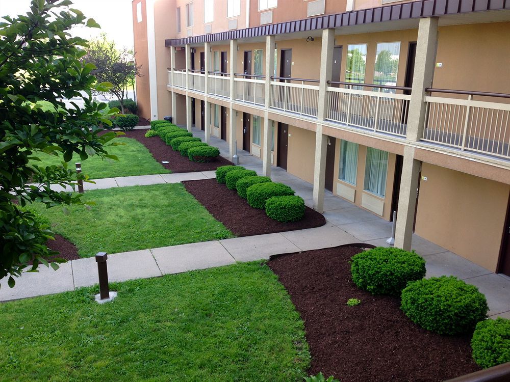 Days Inn By Wyndham Florence Cincinnati Area Zewnętrze zdjęcie