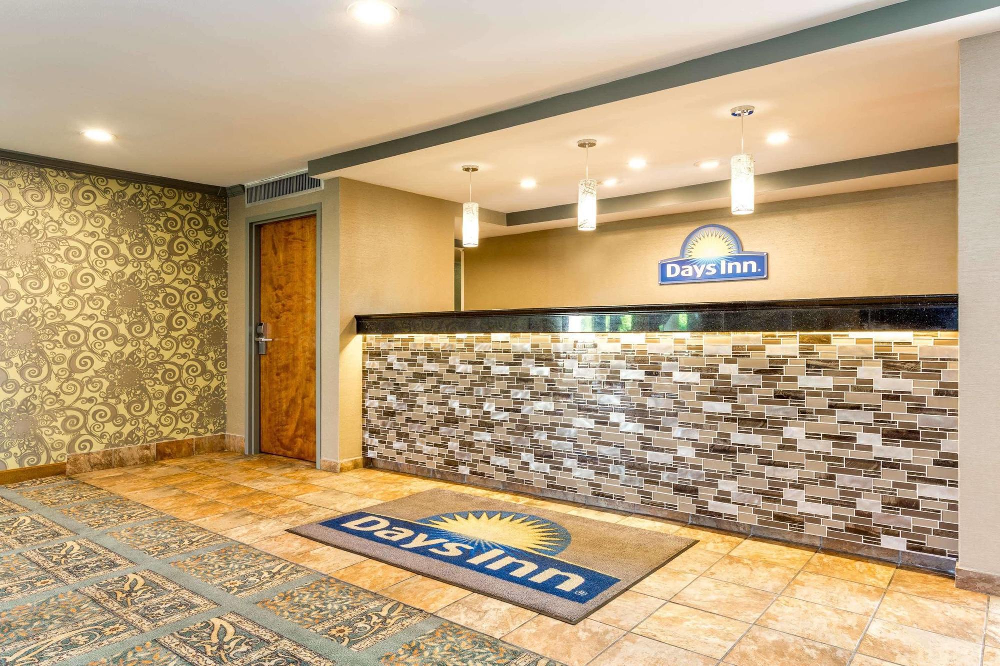 Days Inn By Wyndham Florence Cincinnati Area Zewnętrze zdjęcie