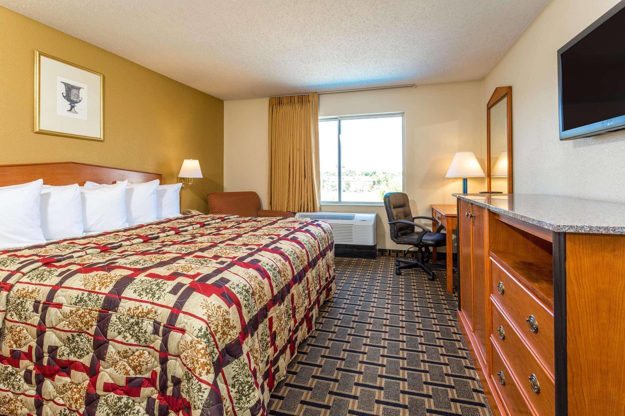 Days Inn By Wyndham Florence Cincinnati Area Zewnętrze zdjęcie
