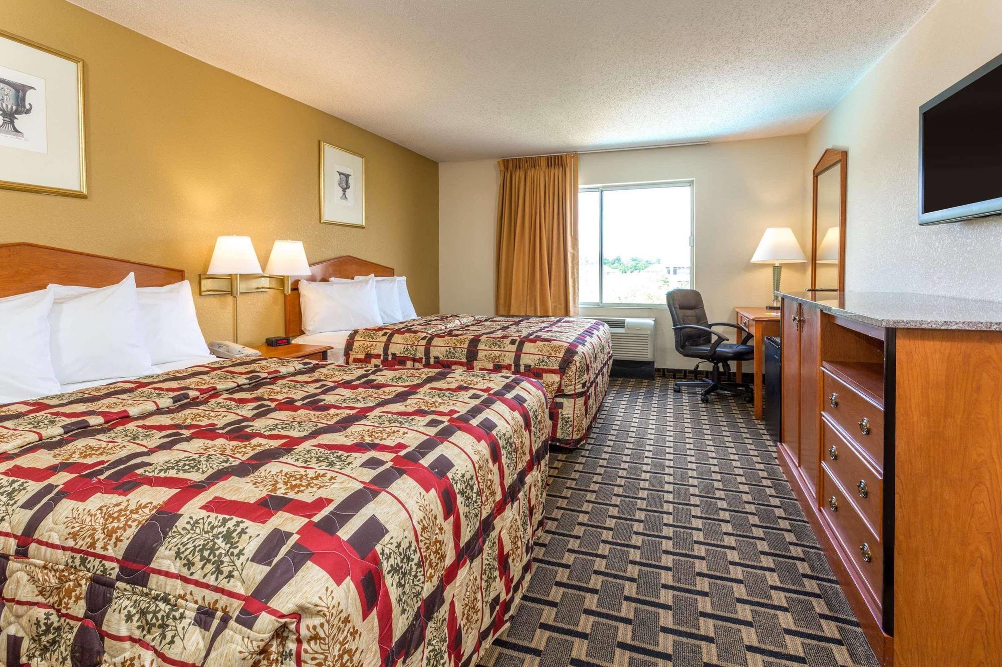 Days Inn By Wyndham Florence Cincinnati Area Zewnętrze zdjęcie